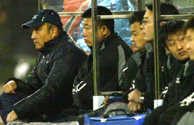 山东战胜上海获三大球运动会男足冠军m6米乐29年之后殷铁生再胜徐根宝(图4)