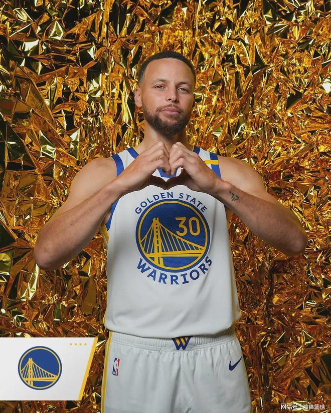 种方式致敬伟大母亲！NBA众球星母亲节多(图2)